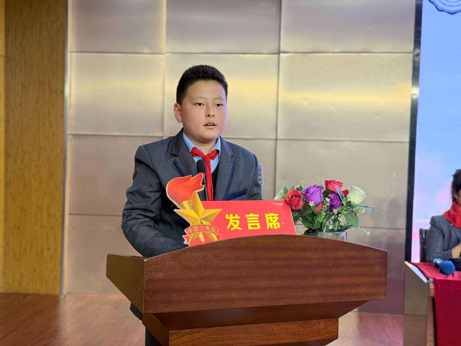 图片12.jpg